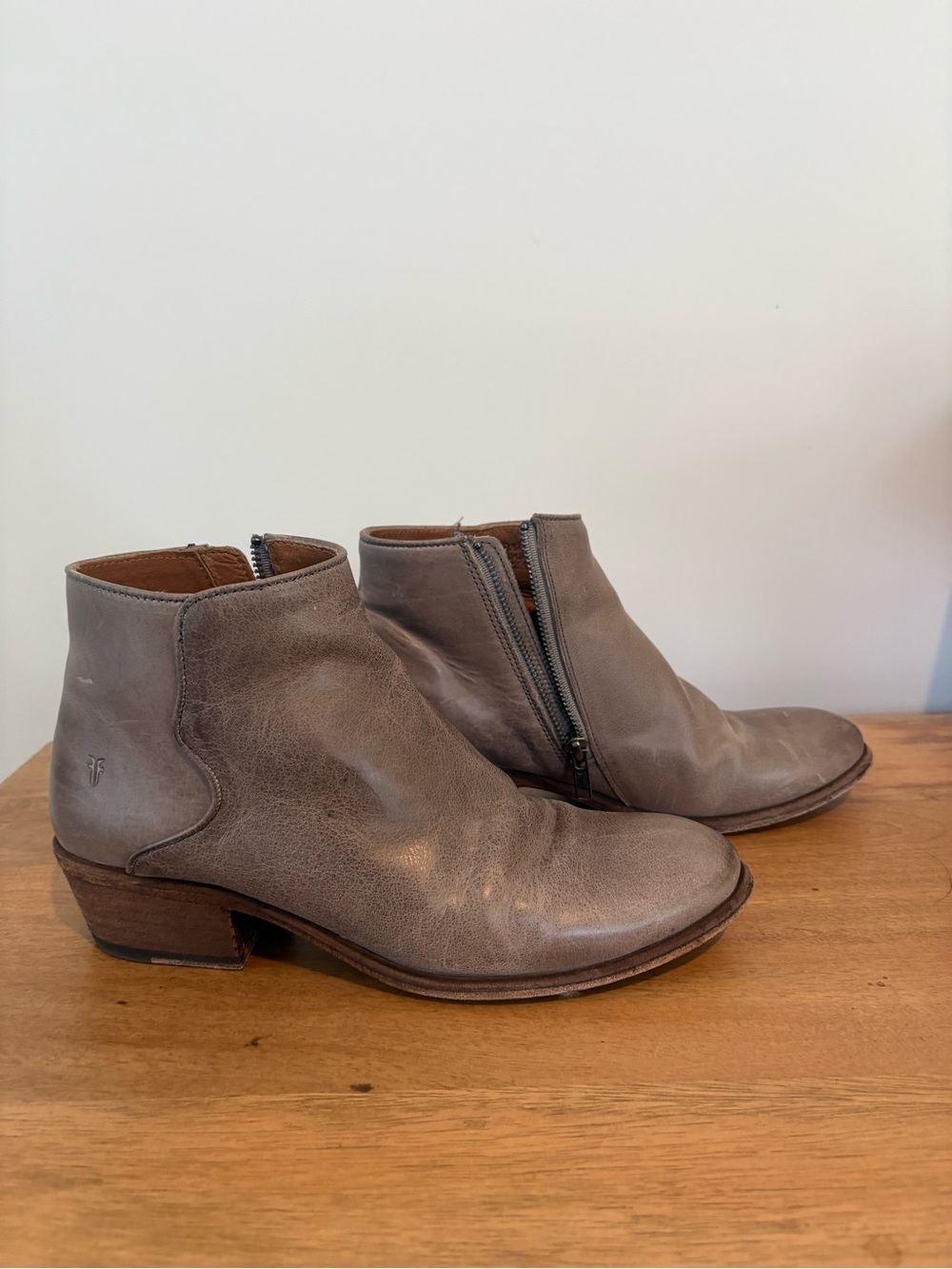 Frye Carson Piping Bootie - Grey Leather